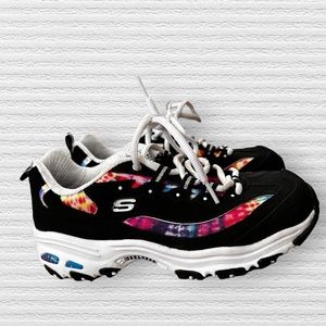 Tie Dye Sketchers size 8 1/2